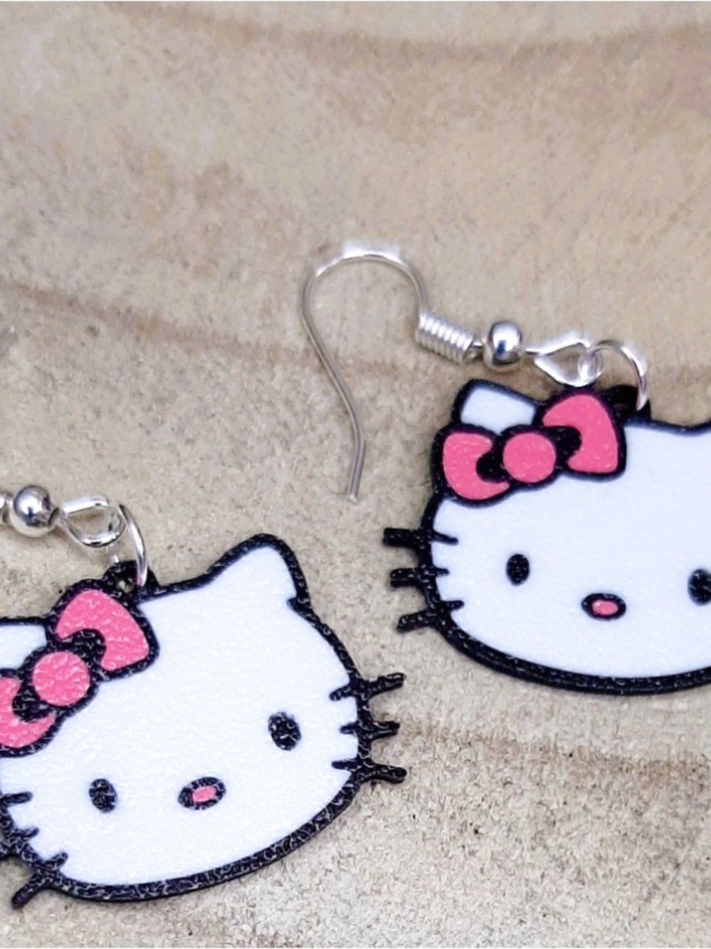 Hello Kitty White Face Earrings with Pink Bow Charm